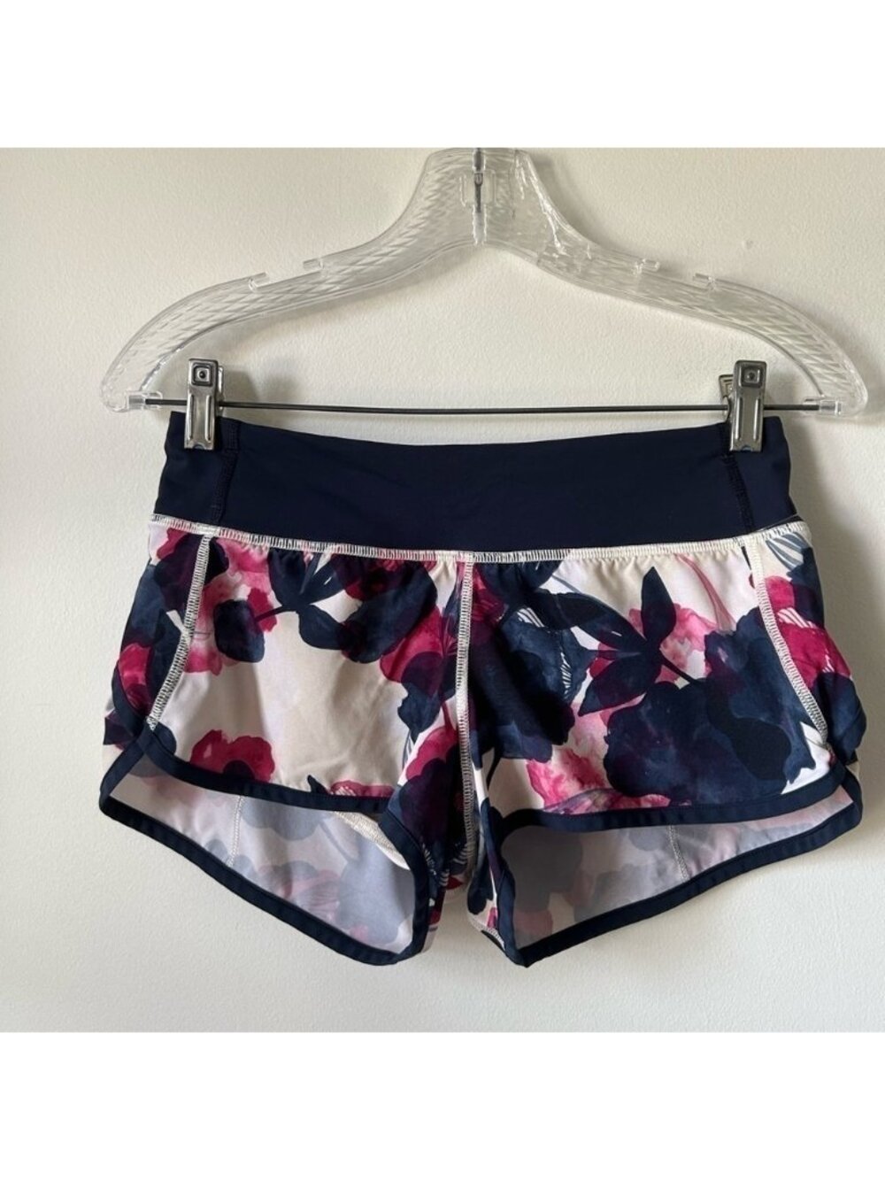 Lululemon Rare Run Speed ‎ Up Floral Shorts